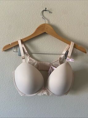 Victoria's Secret Light Nude DREAM ANGELS SIZE 36DD